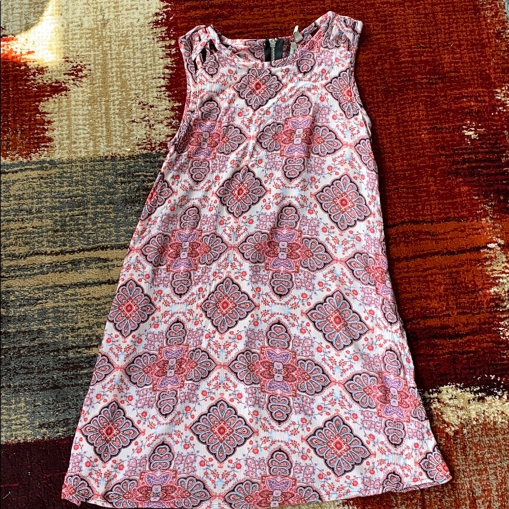 Pink mini dress, zip up